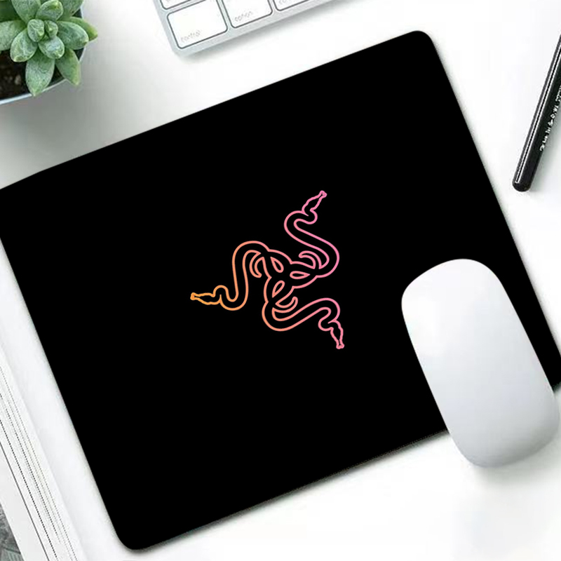 Gaming Accessories Laptop - Роскошный коврик для мыши Razer, аниме,
